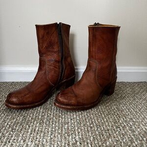 Women’s Brown Frye Leather Boots